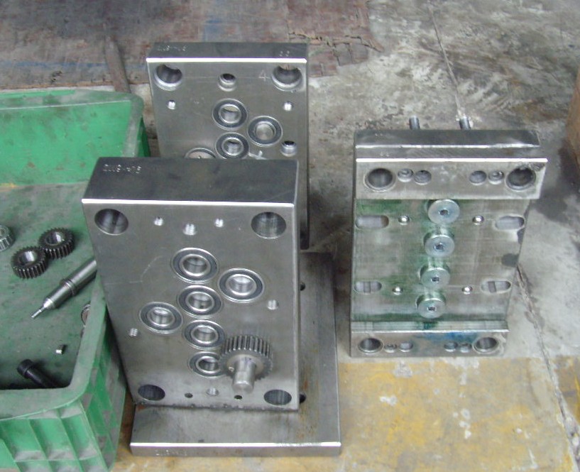 plastic  injection  mould