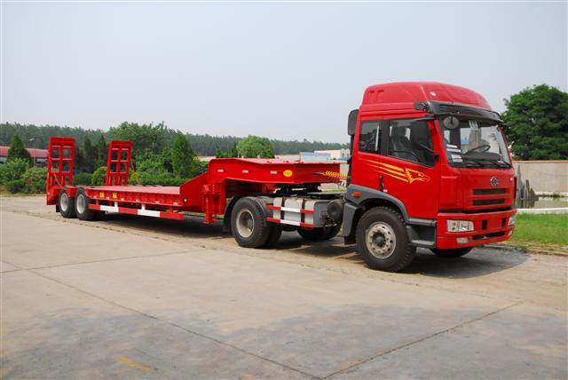 Low Bed Semi Trailer