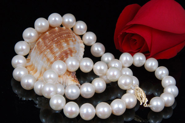 pearls nacklace (r1)