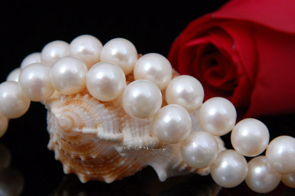 pearls nacklace