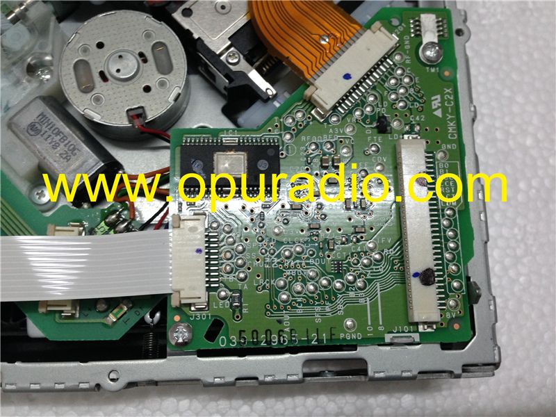 Radio for Clarion single CD mechanism loader PC board NO.039-1945-20 for citroen Piccasso PU-2472B PU-2471A PA-2629A PF-2597A DRZ9255SE cd player 