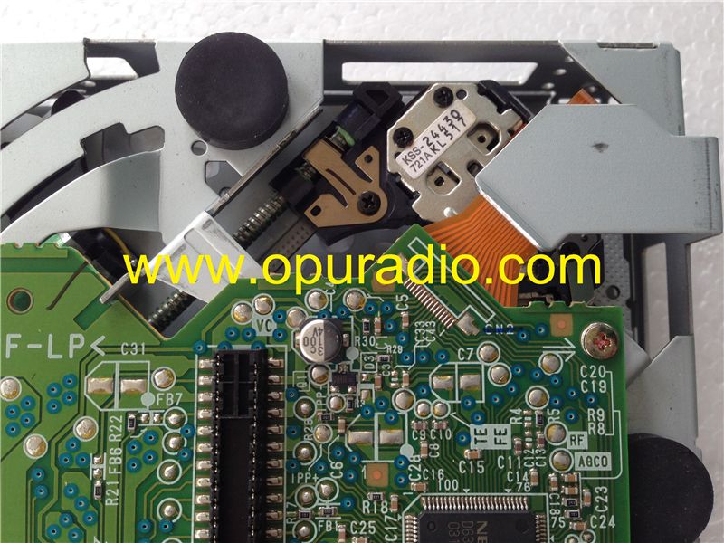 Radio for SONY single CD mechanism deck drive loader KSS-721A KSS-720A laser pick up for CDX-CA680X CA400 CA530X CA580X CDX-L300 L460X car radio stereo 