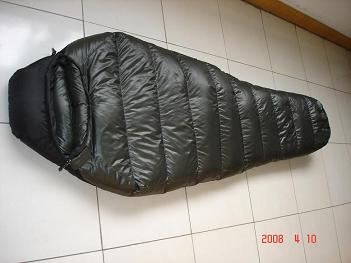 Down sleeping bag