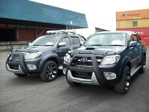 TOYOTA HILUX VIGO