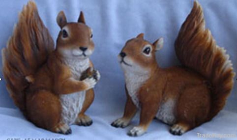 resin squirrel decoration