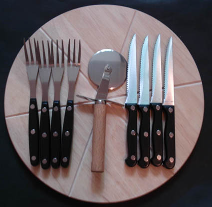 pizza cutter & knife &fork & board
