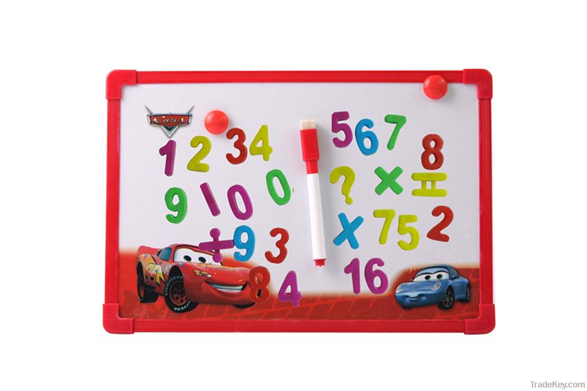 Magnetic writing board+plastic letters / numbers