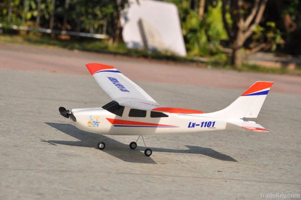 RC MODEL PLANE