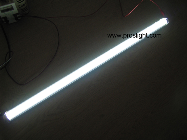 T8 LED Tube