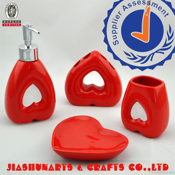 Ceramic bathroom accessories set