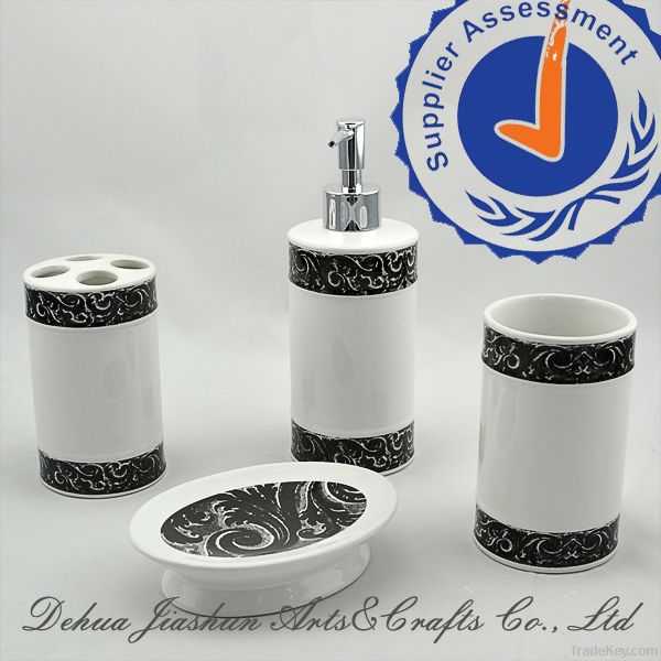 Ceramic bathroom accessories set
