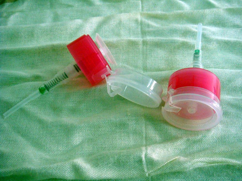 Nail Polish Dispenser Pump