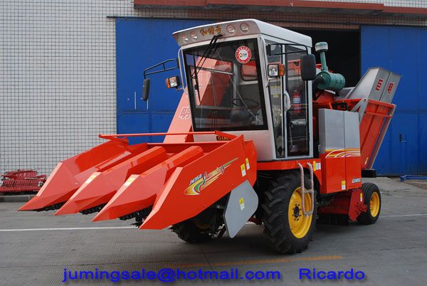 3 rows maize combine harvester