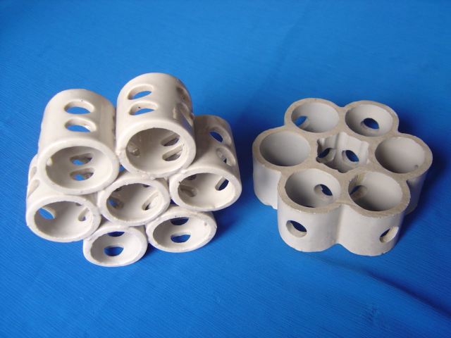 Ceramic structure packings