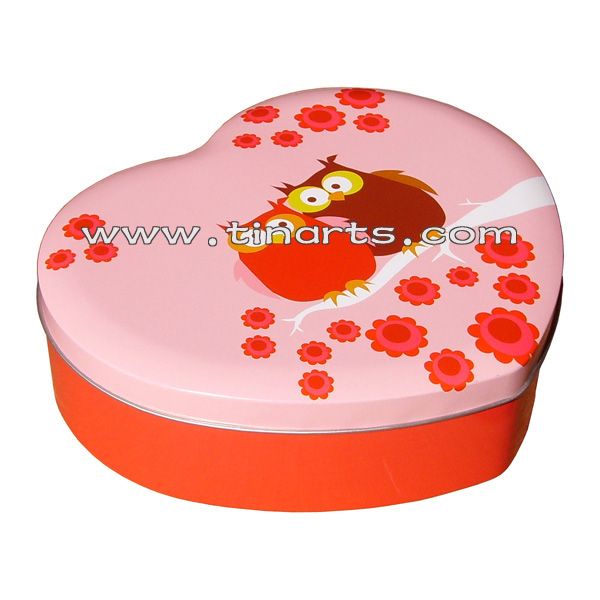 Heart-shaped tin box