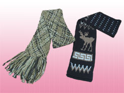 knitting scarf