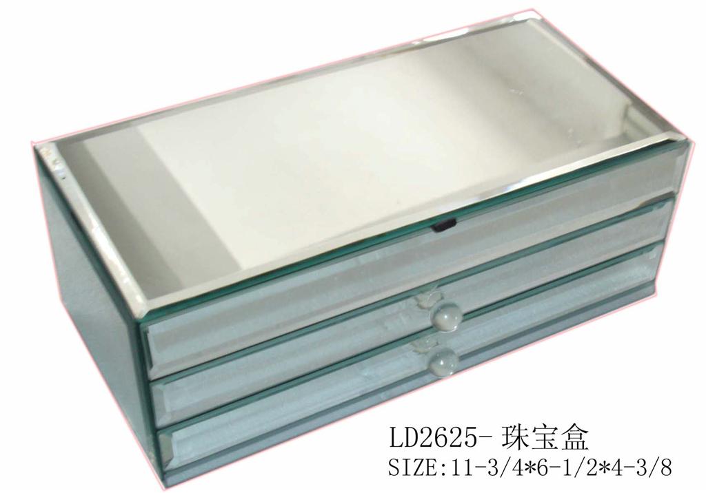 Jewelry box w/3 drawers