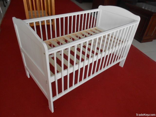 Brittany cot bed