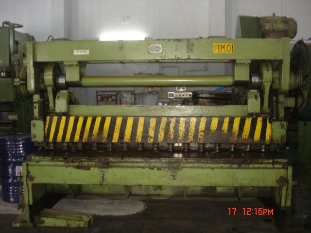 used shearing machine . MAKE: DEVI