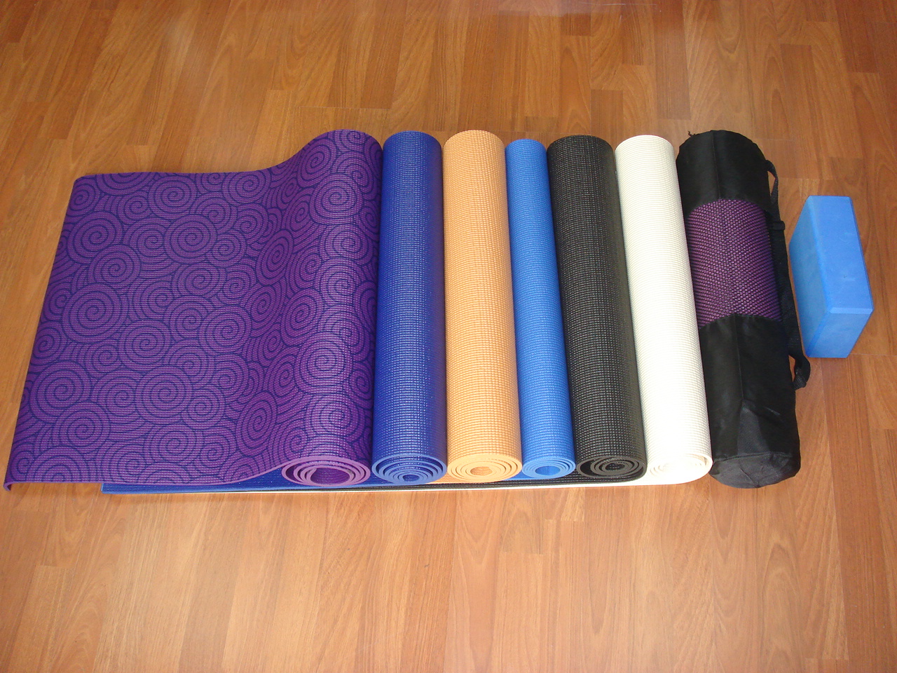 YOGA MAT