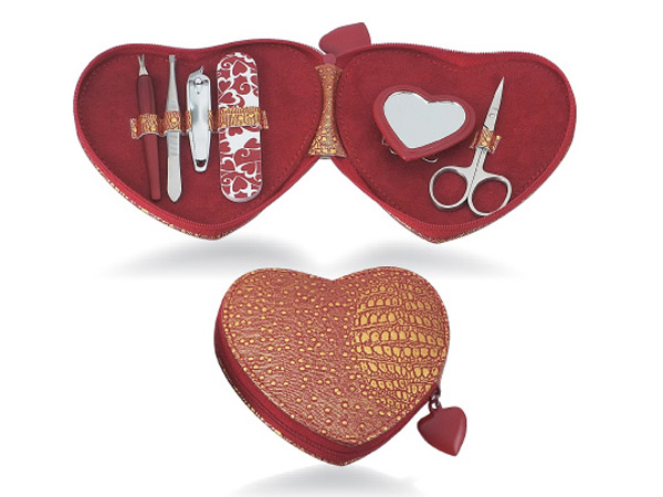 Professional Manufacturer of Manicure set