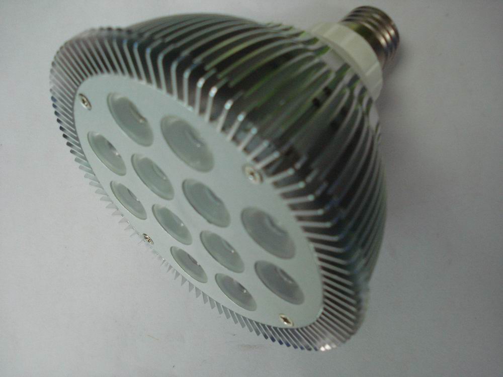 LED PAR lamp