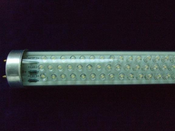 LED fluorescent light