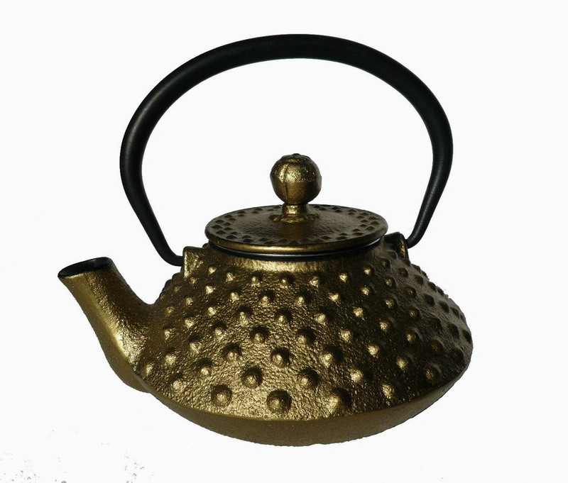 cast iron teapot