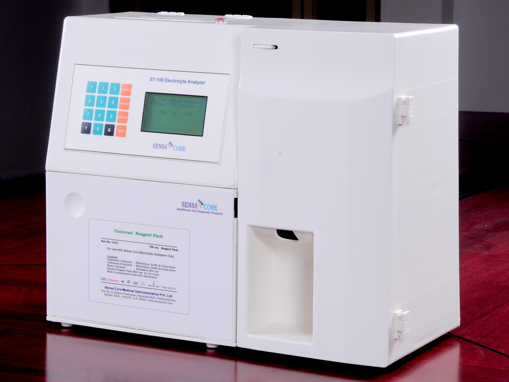 ST-100c Electrolyte Analyzer