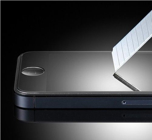 Tempered glass screen protector for iPhone 5