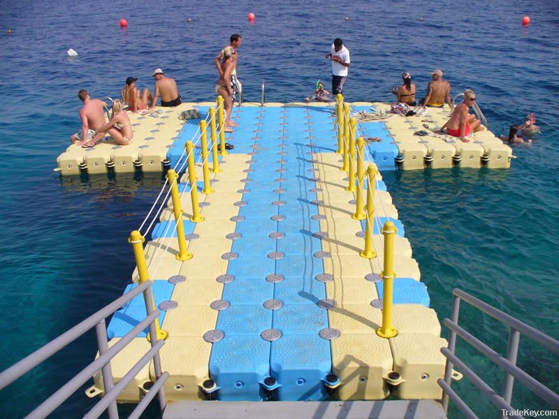 Marina dock system