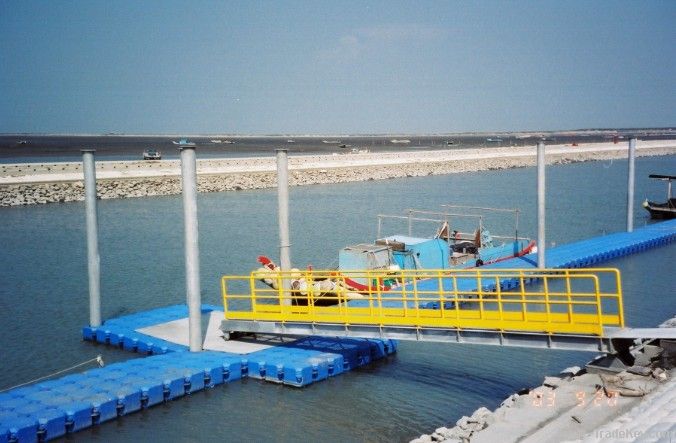 Floating Dock System