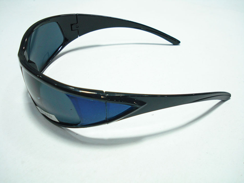 sporty plastic sunglasses