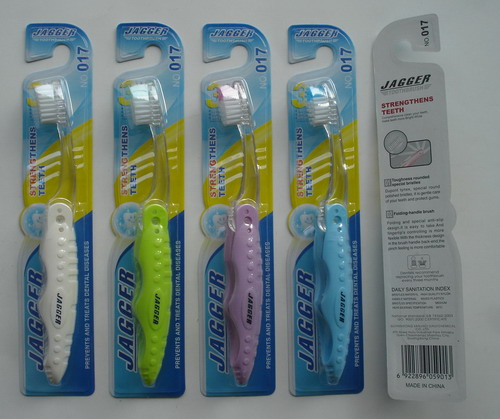 travel toothbrush