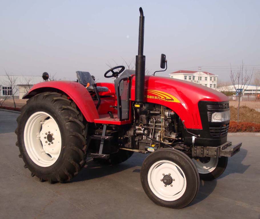 DQ900 tractor