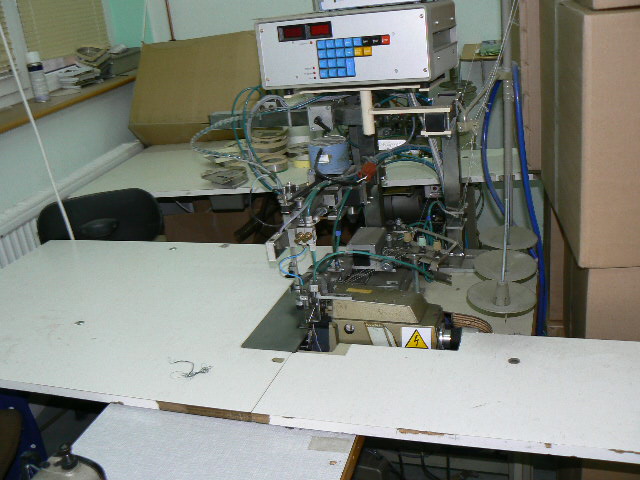 Sewing Machines for shoulder pads production