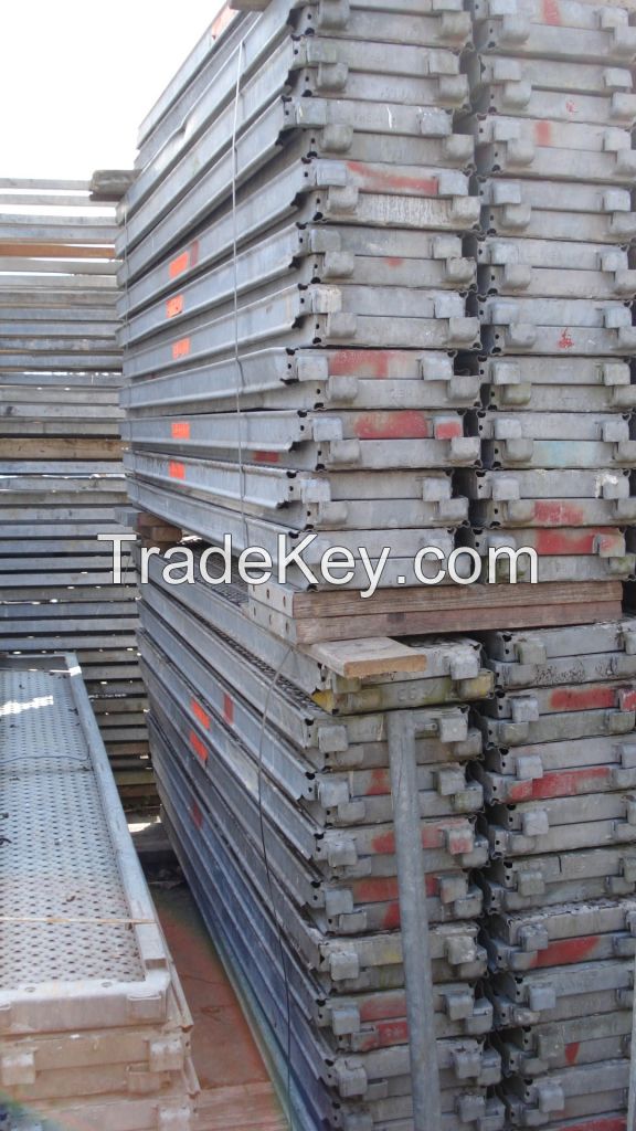 3000 sqm used Layher Speedyscaf scaffolding