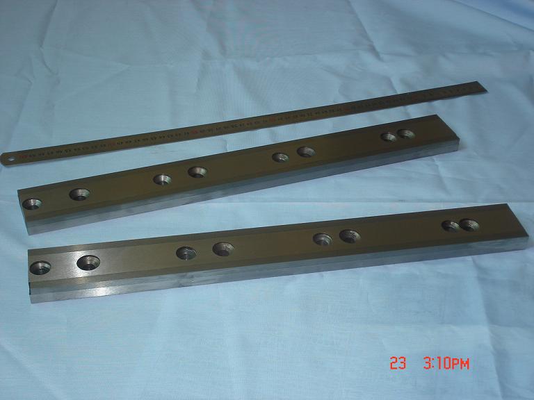 Dividing cutter for silicon steel