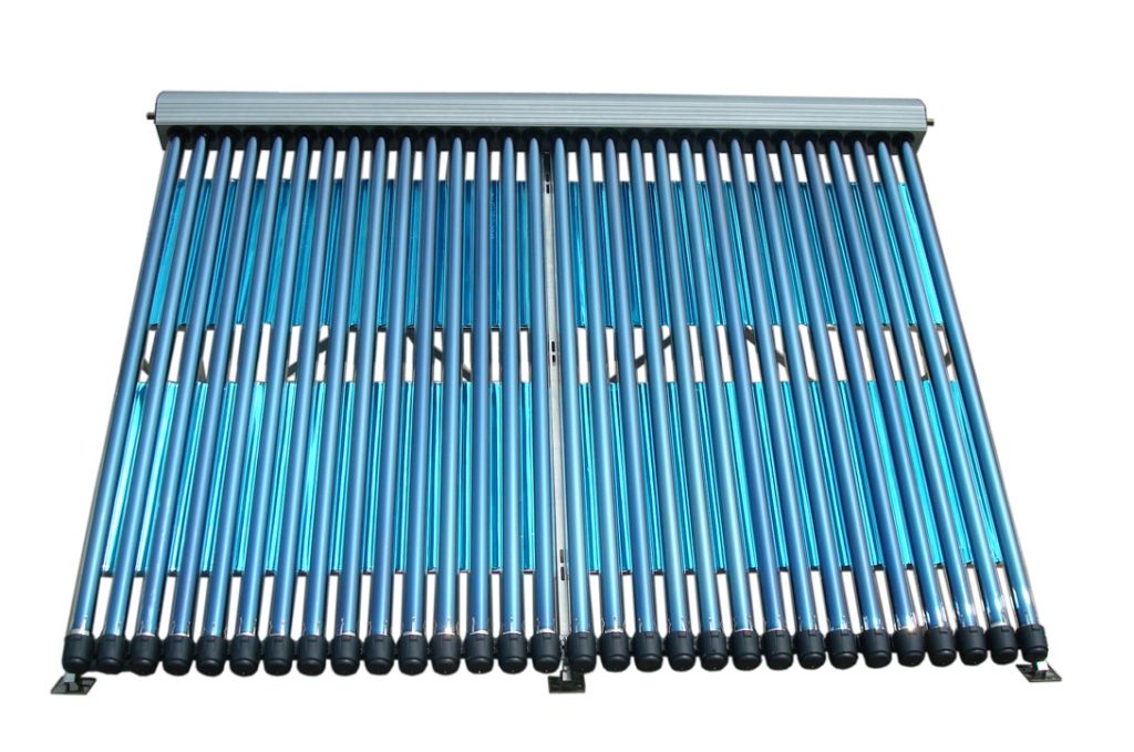 Copper heat pipe solar collector