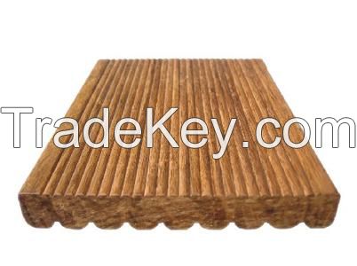 Outdoor strandwoven bamboo flooring