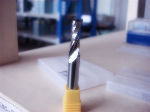 Solid Carbide Single-Fluted Mills