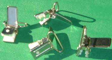 suspender clips