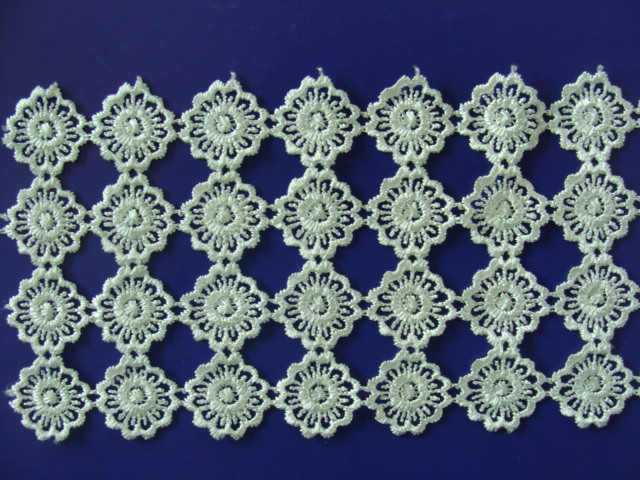 water-soluble embroidery lace