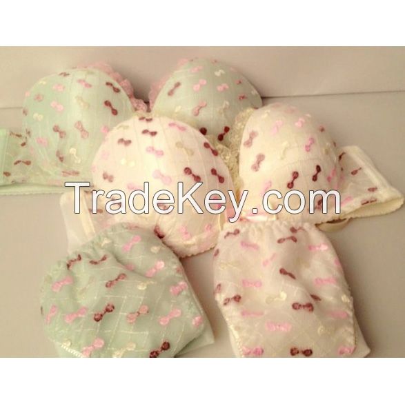 Lovely Style Girls Bra Set With Bow Detail / Small Quantity For Women's Bra Set