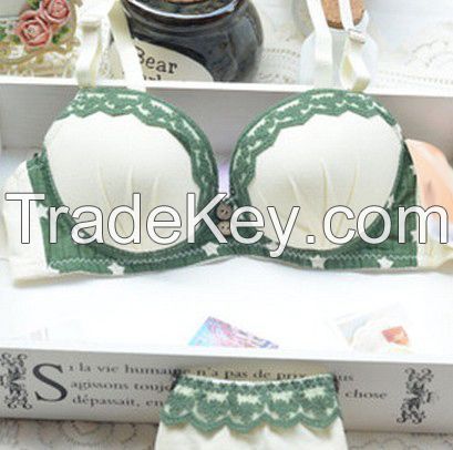 Youth Style Bra Set With Lace Detail / Small order with own logo are welcomed.