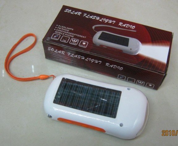 solar flashlight radio