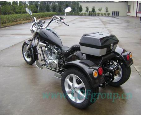 Twin Cylinder Trike Chopper