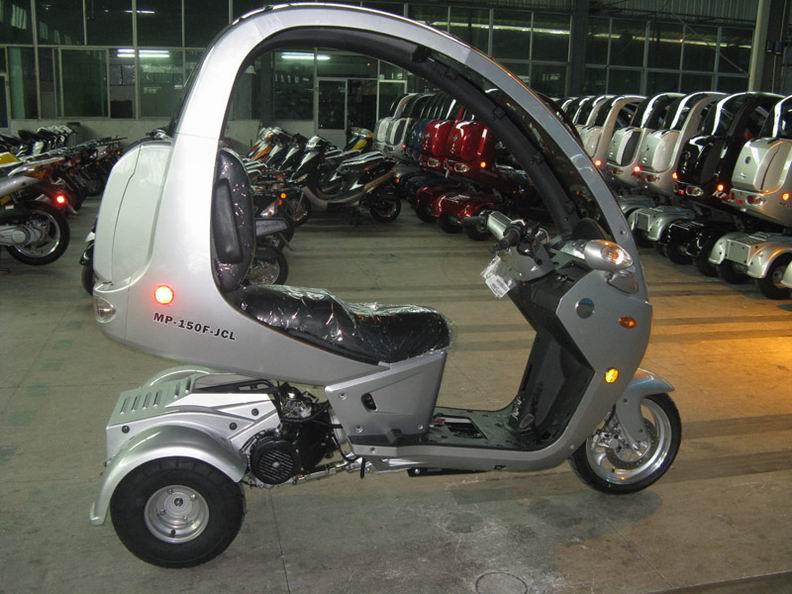 Three wheel motor scooters for sale sale