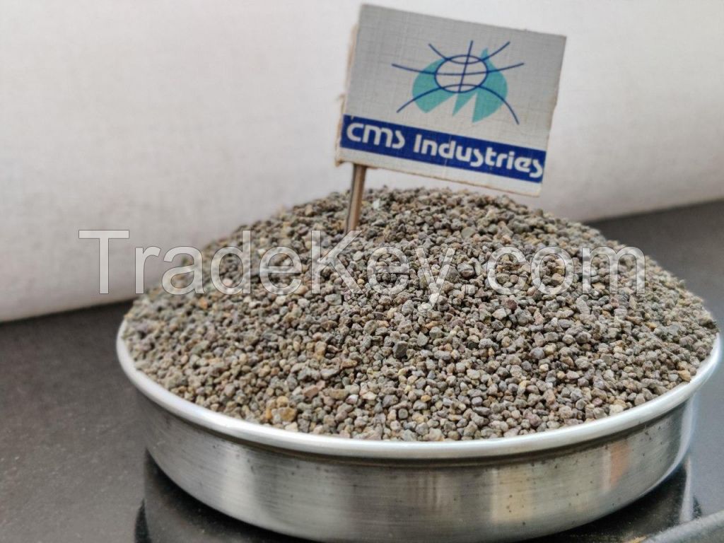 CAT LITTER GRADE BENTONITE GRANULES