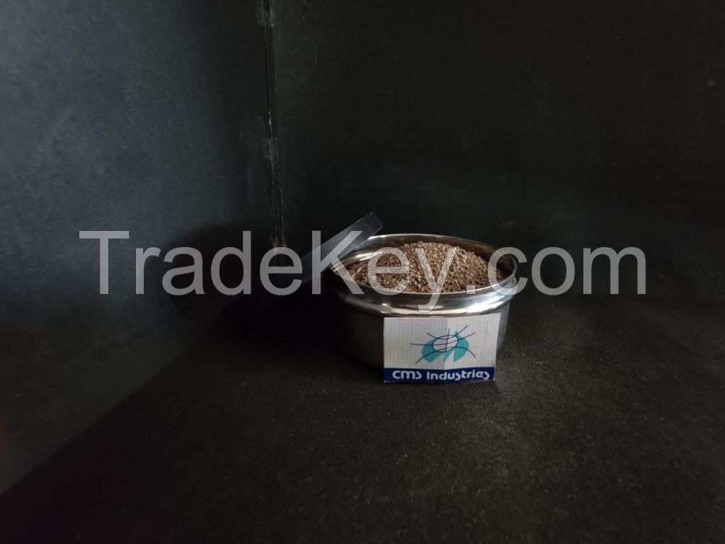 CAT LITTER GRADE BENTONITE GRANULES